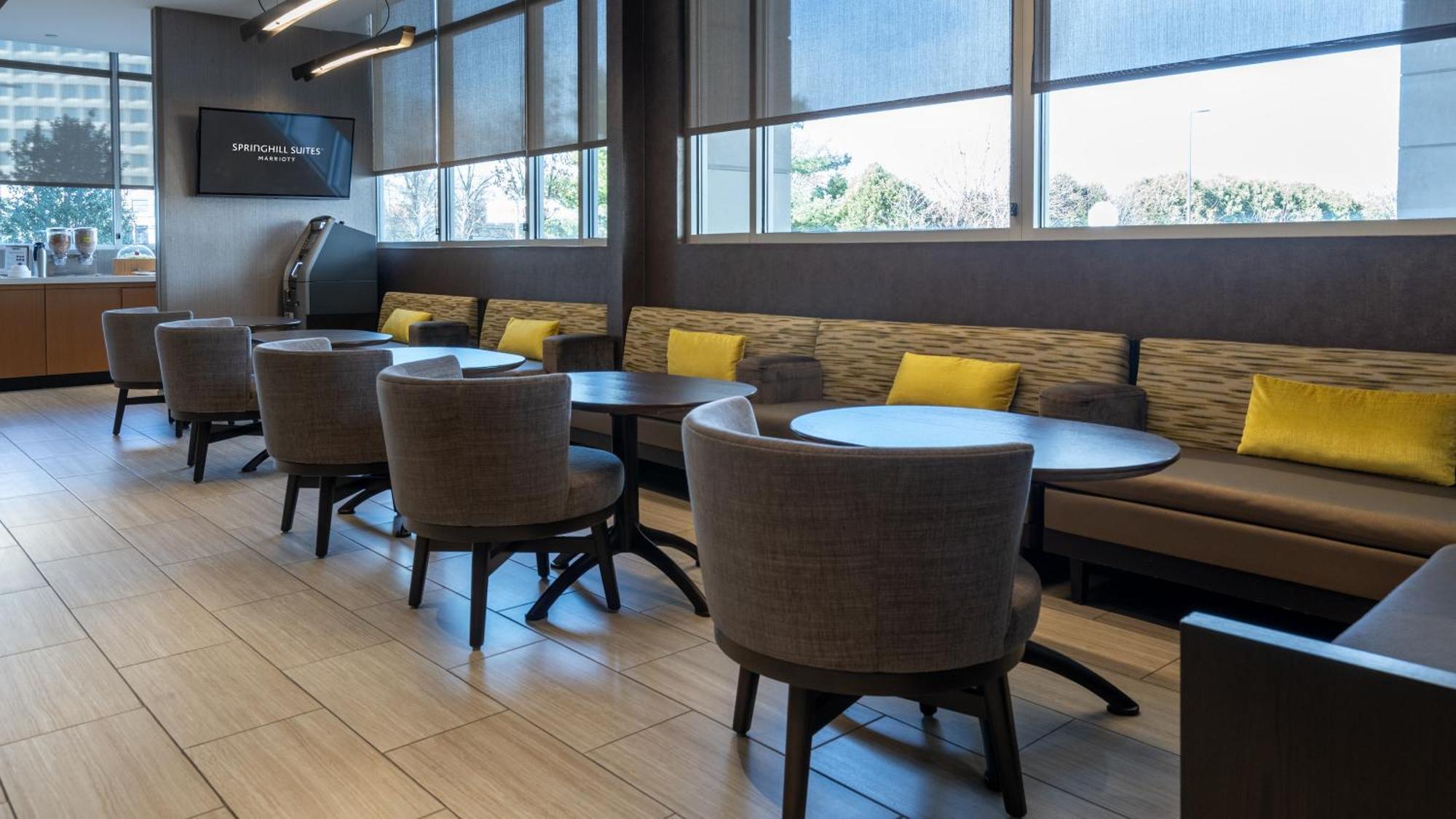 Springhill Suites By Marriott Woodbridge Dış mekan fotoğraf